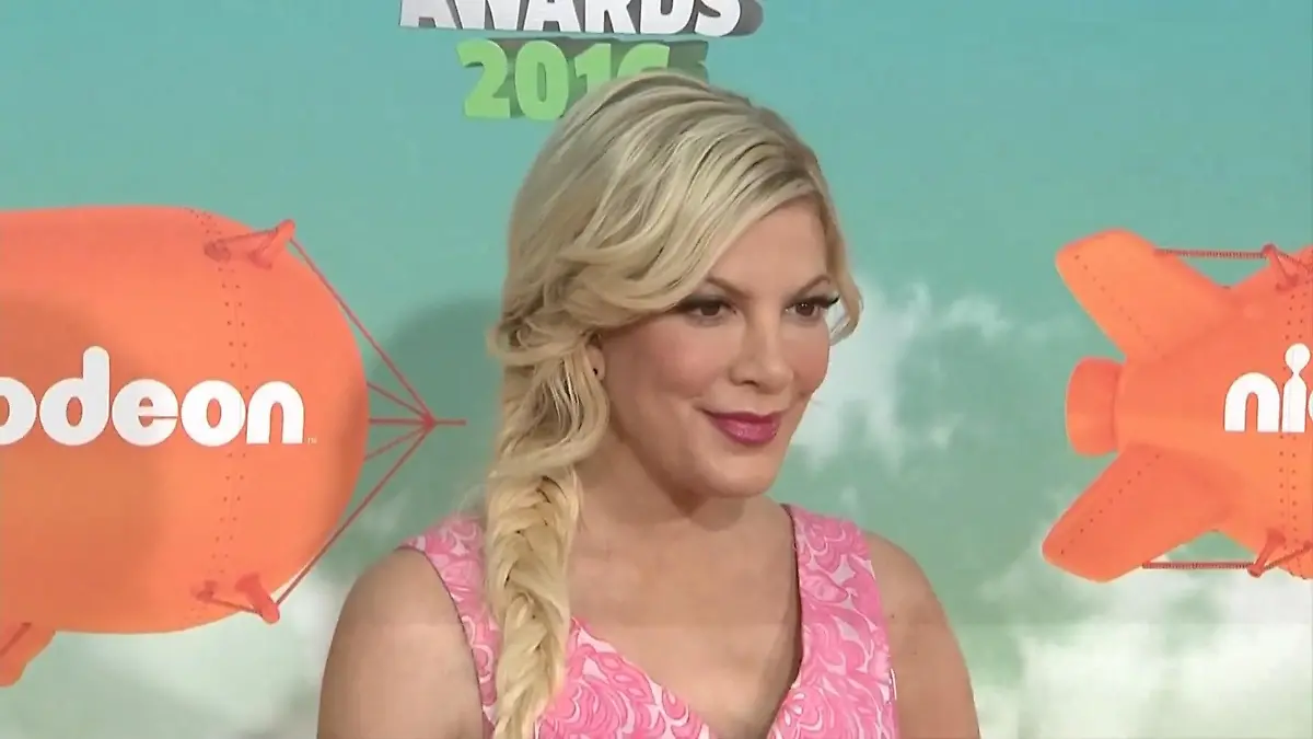 Es scheint beschlossene Sache zu sein Scheidung bei Tori Spelling?