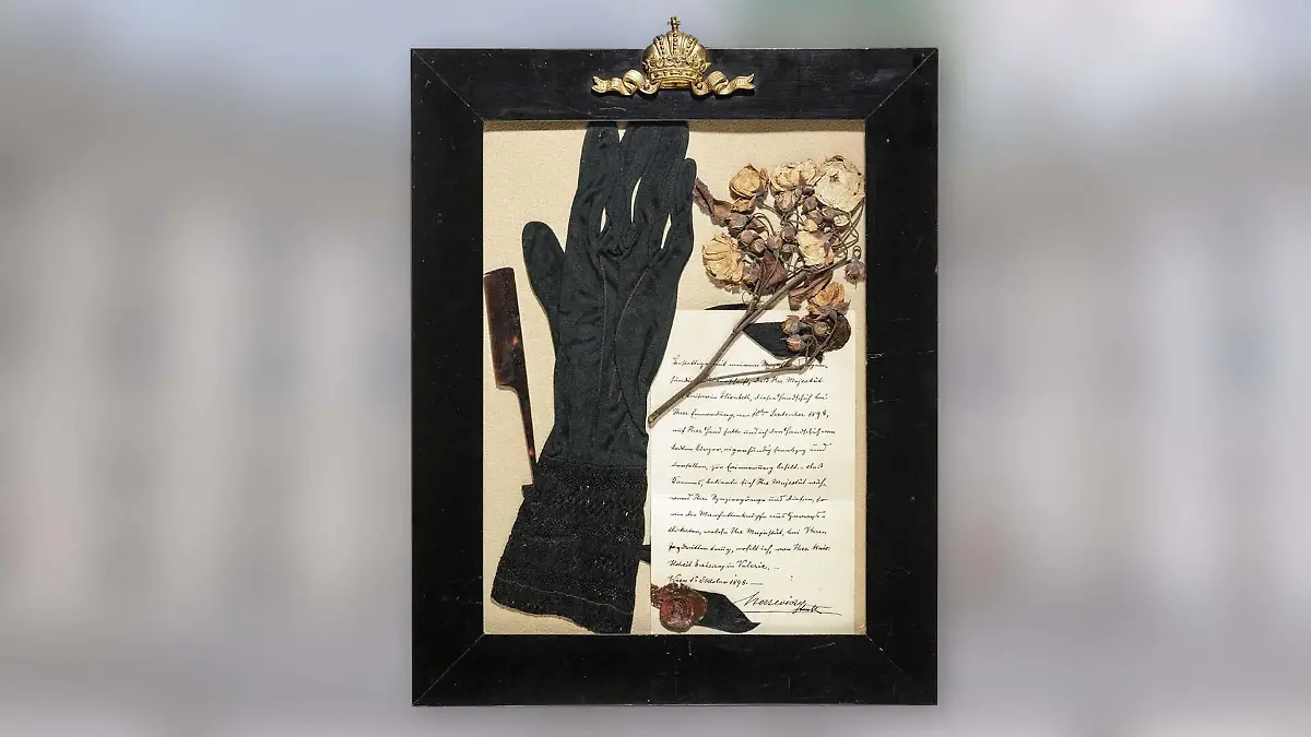 Handschuh von Kaiserin Elisabeth von Österreich