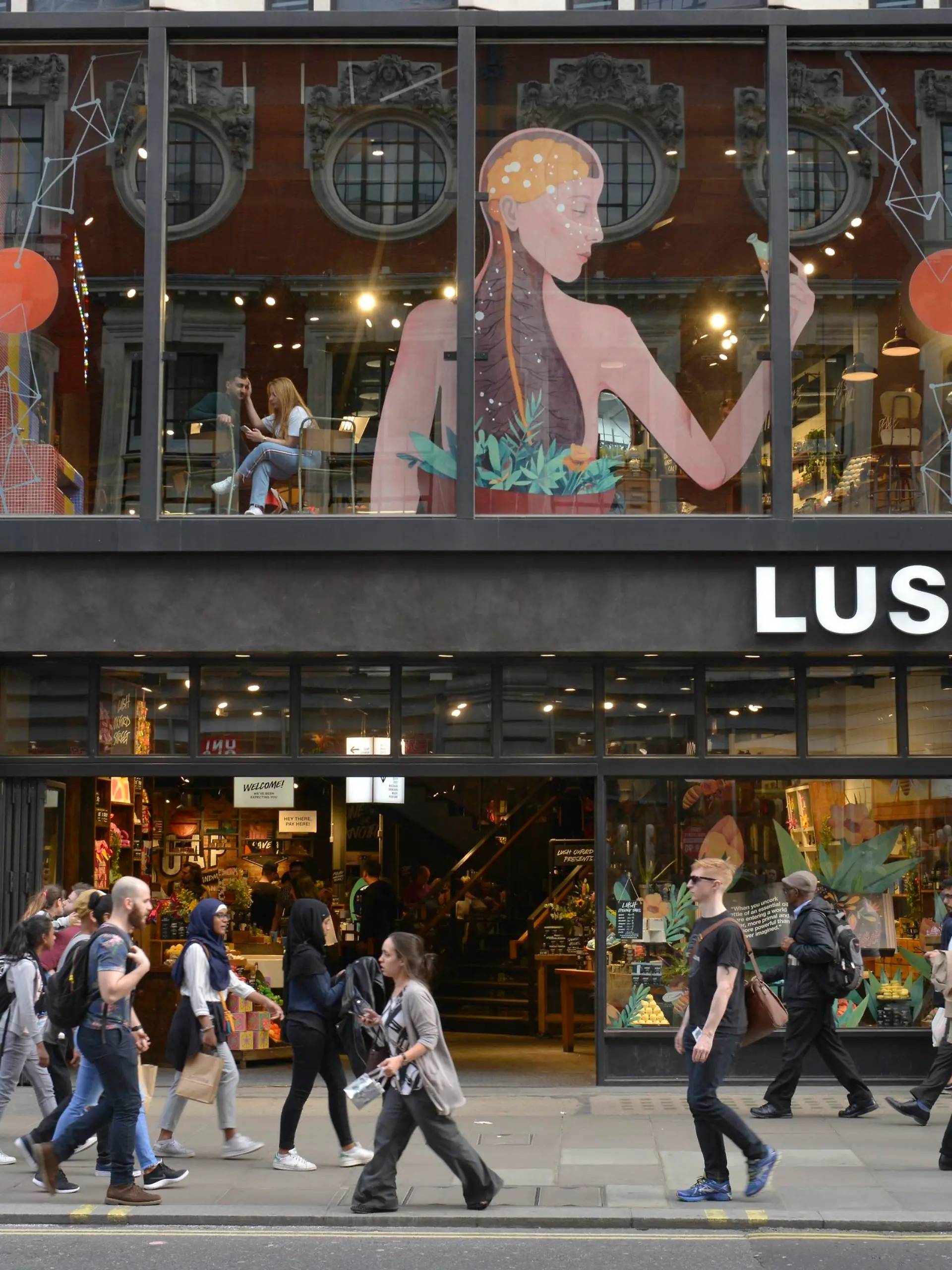 Lush, Oxford Street, London, England, Grossbritannien