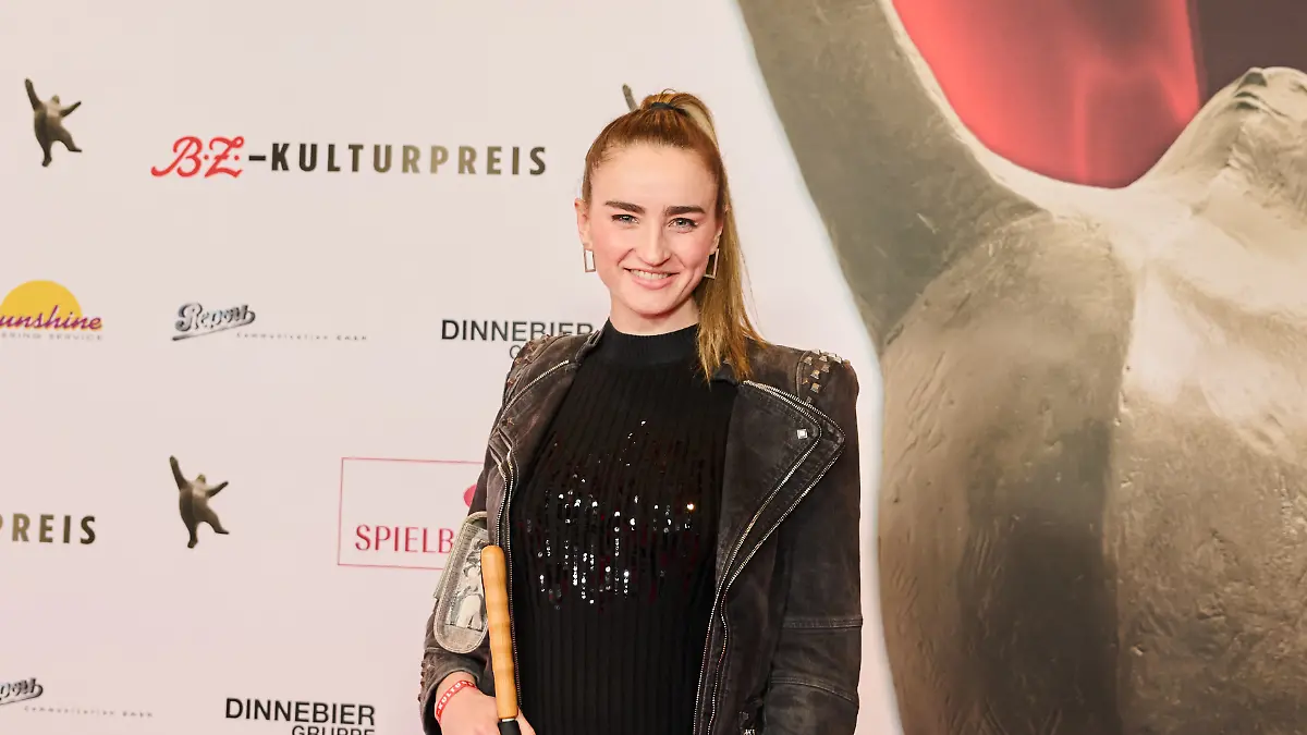 Elena Semechin ist erstmals schwanger.