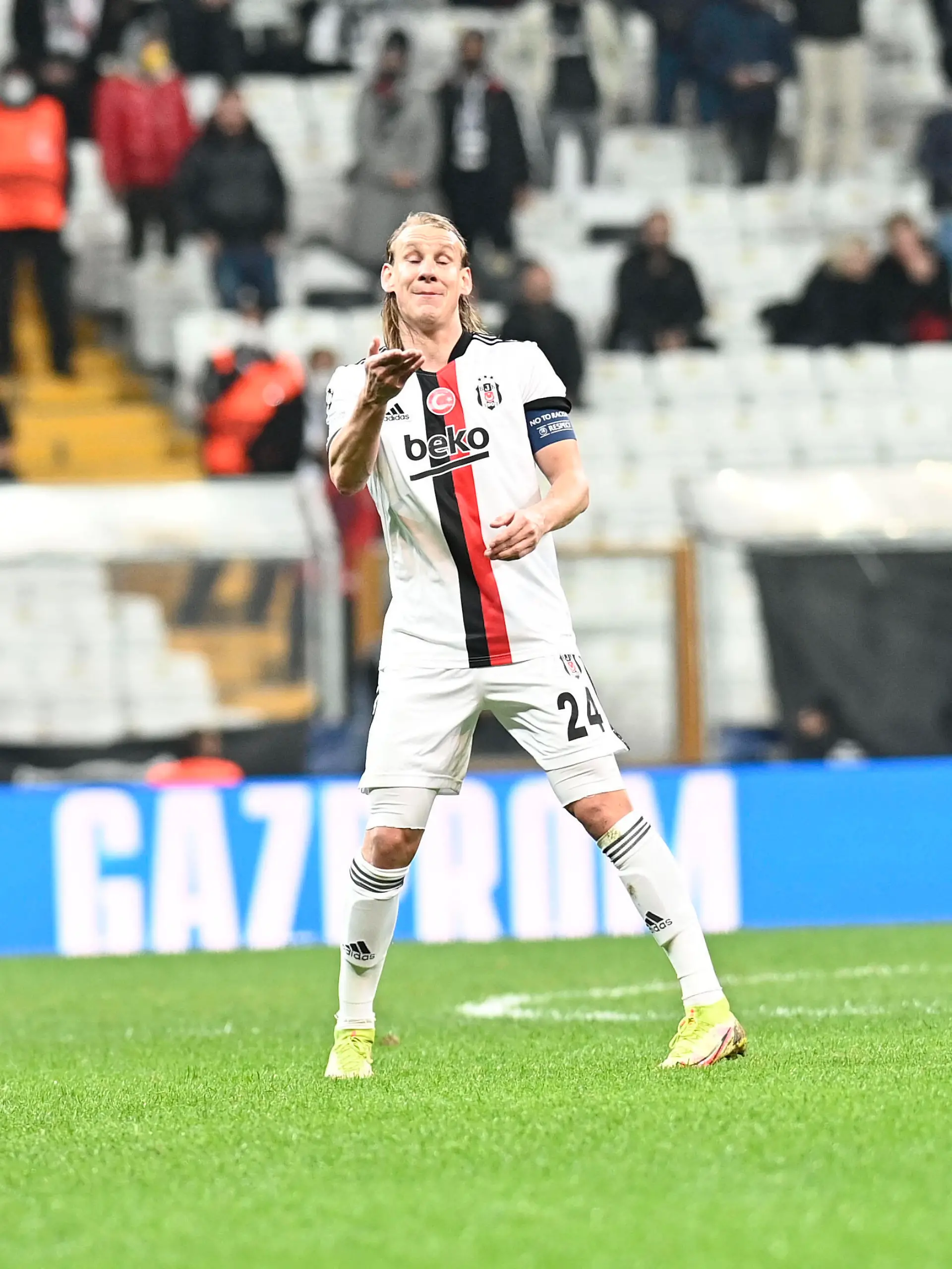 Domagoj Vida of Besiktas during the UEFA Champions League group C match between Besiktas and AFC Ajax at Vodafone Park on November 24, 2021 in Istanbul, Turkey. PUBLICATIONxNOTxINxTUR 