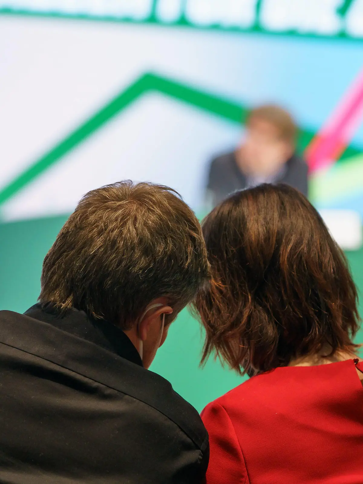  BÜNDNIS 90/DIE GRÜNEN Bund-Länder-Forum in Berlin zur Entscheidung über die Annahme des Koalitionsvertrags im Rahmen einer geplanten Ampelkoalition bestehend aus SPD, FDP und Grüne - Annalena Baerbock mit Robert HabeckBÜNDNIS 90/DIE GRÜNEN Bund-Länder-Forum in Berlin zur Entscheidung über die Annahme des Koalitionsvertrags im Rahmen einer geplanten Ampelkoalition bestehend aus SPD, FDP und Grüne - Annalena Baerbock mit Robert Habeck, Berlin Berlin Deutschland WECC, Westhafenstraße 1 *** BÜNDNIS 90 DIE GRÜNEN Federal States Forum in Berlin on the decision on the adoption of the coalition agreement within the framework of a planned traffic light coalition consisting of SPD, FDP and Greens Annalena Baerbock with Robert Habe