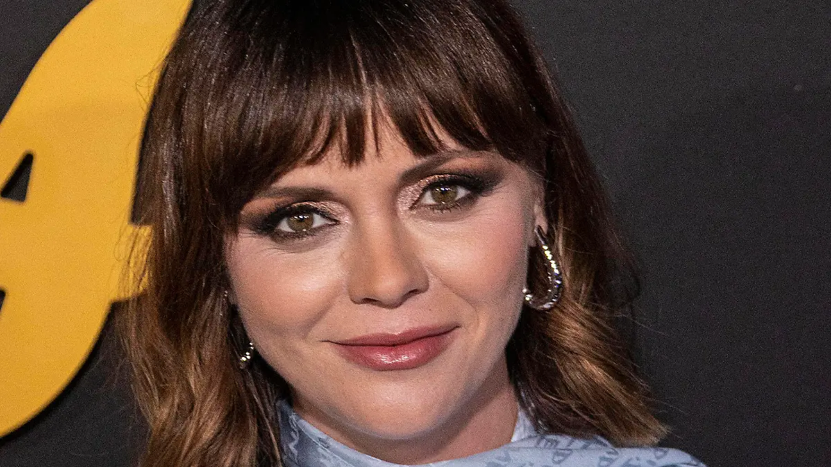  November 10, 2021, Hollywood, California, USA: Christina Ricci at the Yellowjackets Premier held at the Hollywood Legion Post Post 43 in Hollywood, California on Wednesday November 10, 2021. /PI Hollywood USA - ZUMAp124 20211110_zaa_p124_004 Copyright: xJAVIERxROJASx