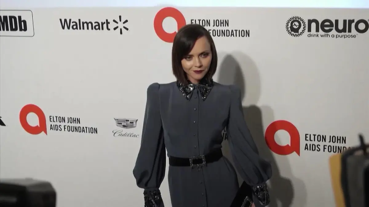 Christina Ricci mit Babybauch gesichtet Schwangere Schauspielerin