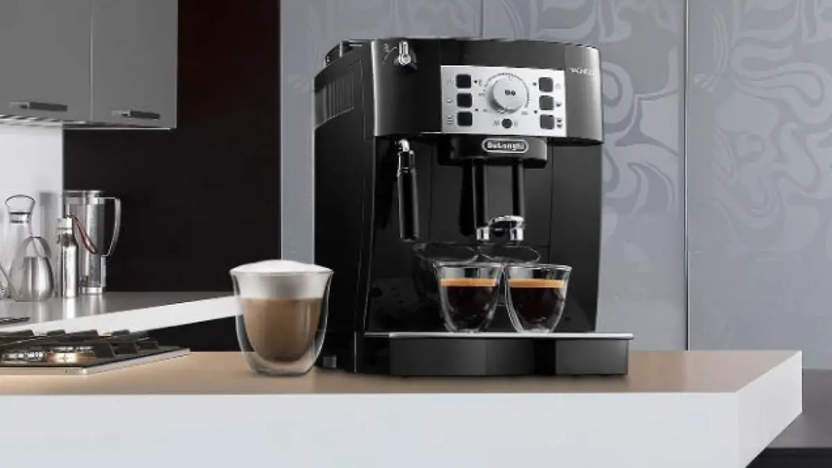 Kaffevollautomat von De'Longhi.