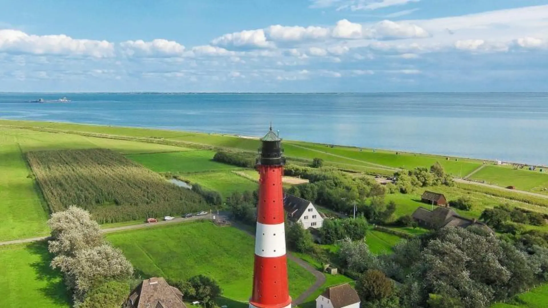 Überschaubar, ruhig und grün ist Pellworm; die Insel ohne typischen Sandstrand. Foto: Kur- und Tourismusservice Pellworm