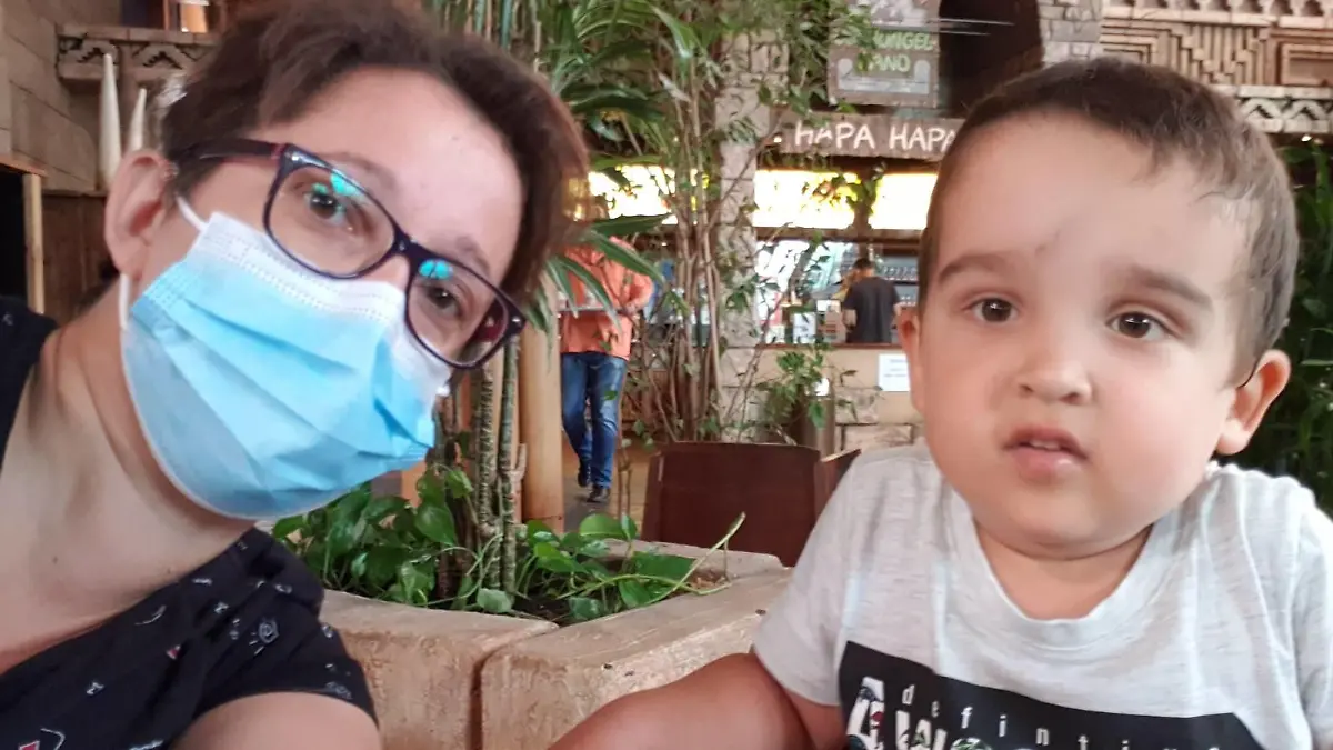 Anita Cieslik und ihr Sohn Joshua