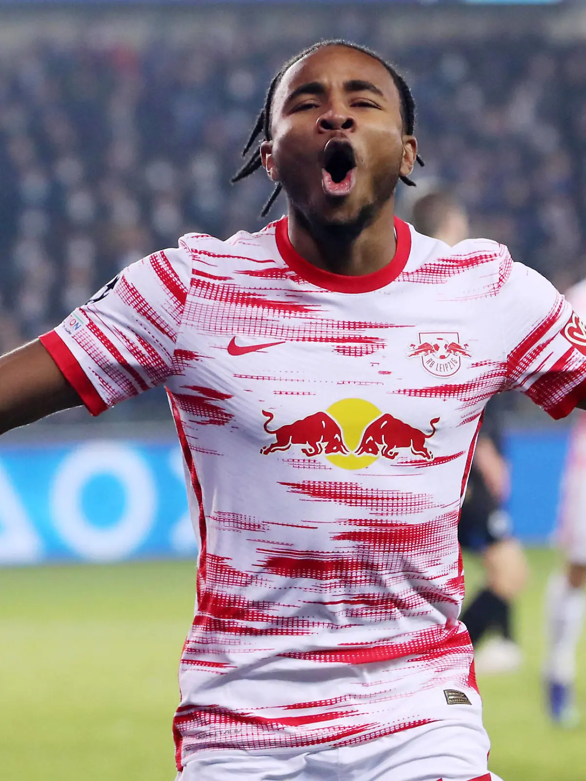 Sport Bilder des Tages Club Bruegge - RB Leipzig / 24.11.2021 Brügge, 24.11.2021, Jan Breydelstadion, Fussball, UEFA Champions League, Gruppe A, 5.Spieltag , Club Brügge vs. RB Leipzig , Tor für RB Leipzig zum 0:1. Im Bild: Torschütze Christopher Nkunku 18, RB Leipzig, Torjubel. , UEFA regulations prohibit any use of photographs as image sequences and/or quasi-video , *** Club Bruegge RB Leipzig 24 11 2021 Bruges, 24 11 2021, Jan Breydelstadion, Football, UEFA Champions League, Group A, Matchday 5 , Club Brugge vs RB Leipzig , Goal for RB Leipzig to 0 1 In picture goalscorer Christopher Nkunku 18, RB Leipzig , Goal celebration , UEFA regulations prohibit any use of photographs as image sequences and or quasi video ,