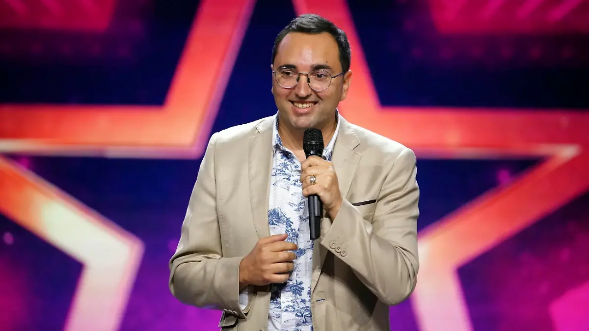 Afonso Rodrigues _ Beatboxer aus Portugal.
Die Verwendung des sendungsbezogenen Materials ist nur mit dem Hinweis und Verlinkung auf RTL+ gestattet.