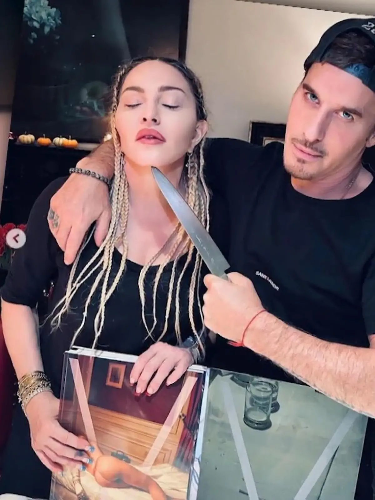 Bild zu: "Superreiche Madonna mit Billig-Kunst-Aufreger"
