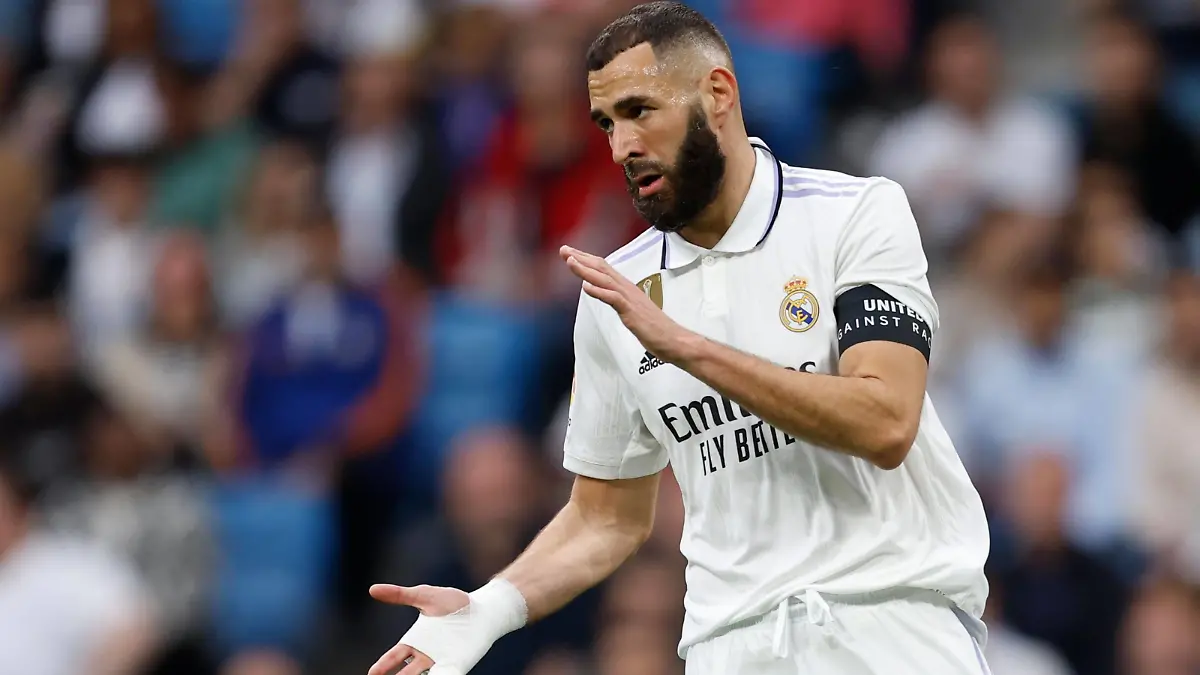 Mandatory Credit: Photo by Pressinphoto/Shutterstock 13931413h Karim Benzema of Real Madrid CF Real Madrid v Rayo Vallecano, La Liga 2022-2023, date 36. Football, Santiago Bernabeu Stadium, Madrid, Spain - 24 May 2023 EDITORIAL USE ONLY No use with unauthorised audio, video, data, fixture lists outside the EU, club/league logos or live services. Online in-match use limited to 45 images 15 in extra time. No use to emulate moving images. No use in betting, games or single club/league/player publications/services. Real Madrid v Rayo Vallecano, La Liga 2022-2023, date 36. Football, Santiago Bernabeu Stadium, Madrid, Spain - 24 May 2023 EDITORIAL USE ONLY No use with unauthorised audio, video, data, fixture lists outside the EU, club/league logos or live services. Online in-match use limited to 45 images 15 in extra time. No use to emulate moving images. No use in betting, games or PUBLICATIONxINxGERxSUIxAUTxHUNxGRExMLTxCYPxROUxBULxUAExKSAxONLY Copyright: xPressinphoto/Shutterstockx 13931413h