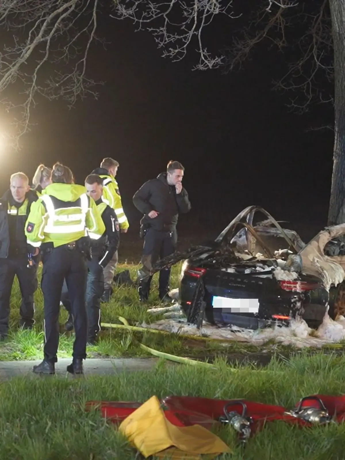 Bild zu: "Zwei 17-Jährige sterben bei Horror-Unfall"