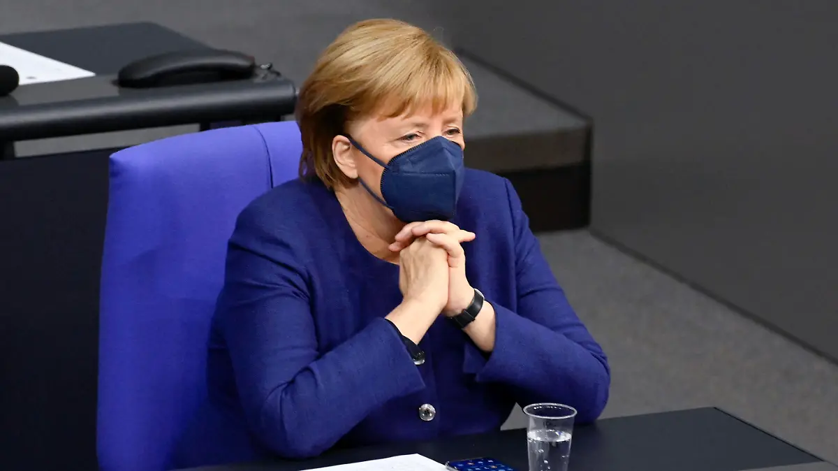  Angela Merkel in der 3. Sitzung des Deutschen Bundestages im Reichstagsgebäude. Berlin, 18.11.2021 *** Angela Merkel in the 3 session of the German Bundestag in the Reichstag building Berlin, 18 11 2021 Foto:xF.xKernx/xFuturexImage