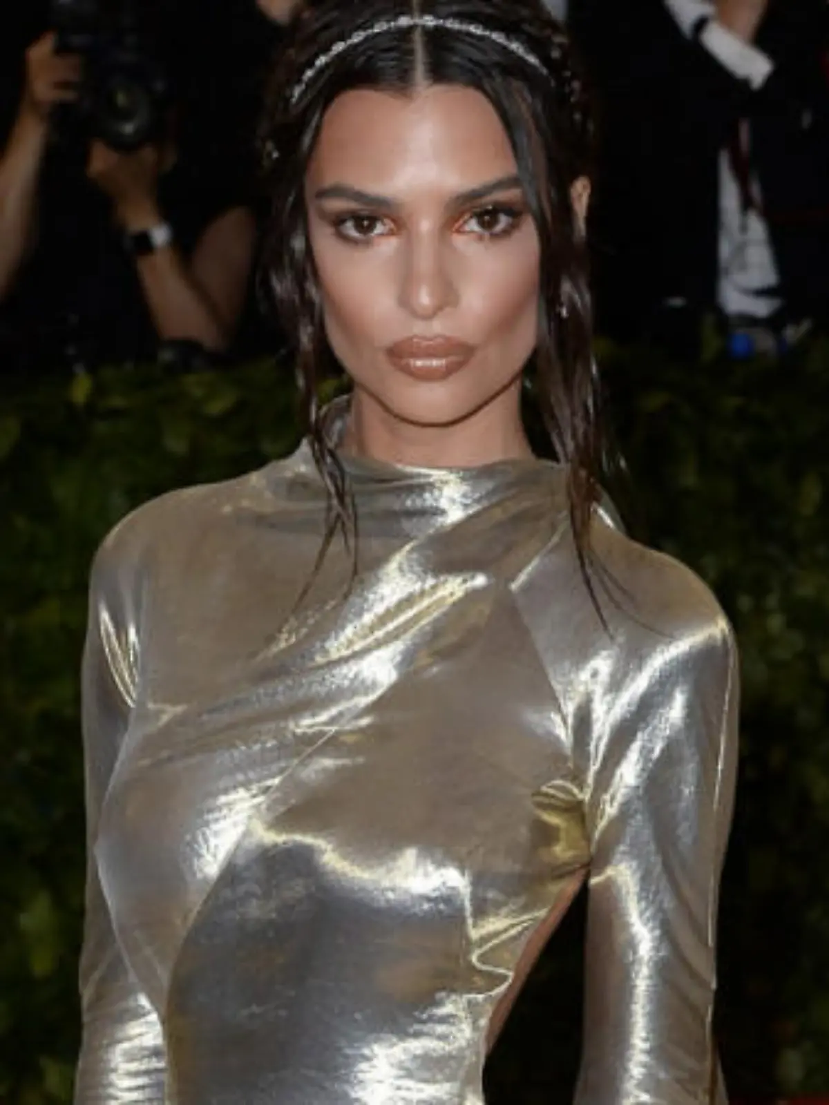 Emily Ratajkowski: Frühe Sexualisierung in Modewelt