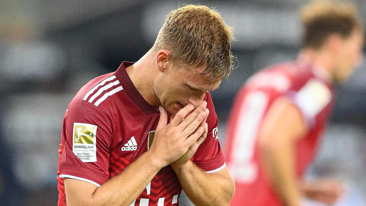 Bayern Muenchen kuerzt ungeimpften Kimmich offenbar das Gehalt. Archivfoto: Joshua KIMMICH (M) nach einer vergebenen Torchance, Fussball 1. Bundesliga, 01.Spieltag, Borussia Moenchengladbach (MG) - FC Bayern Muenchen (M), am 13.08.2021 in Moenchengladbach / Deutschland. #DFL regulations prohibit any use of photographs as image sequences and/or quasi-video # vǬ