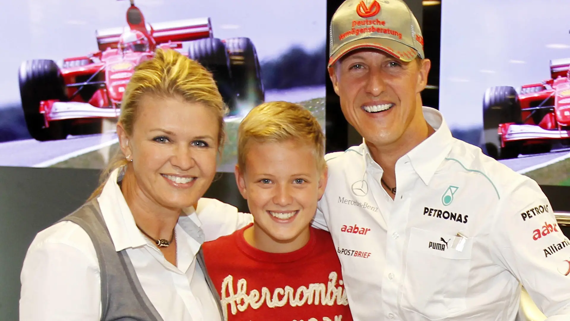 Corinna, Michael und Mick Schumacher Stuttgart Nuerburgring Deutschland *** Corinna, Michael and Mick Schumacher Stuttgart Nuerburgring Germany