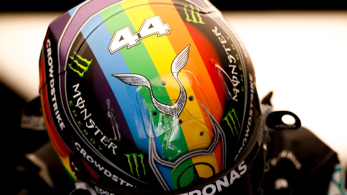 #44 Lewis Hamilton (GBR, Mercedes-AMG Petronas F1 Team), F1 Grand Prix of Qatar at Losail International Circuit on November 19, 2021 in Doha, Qatar. (Photo by HOCH ZWEI)