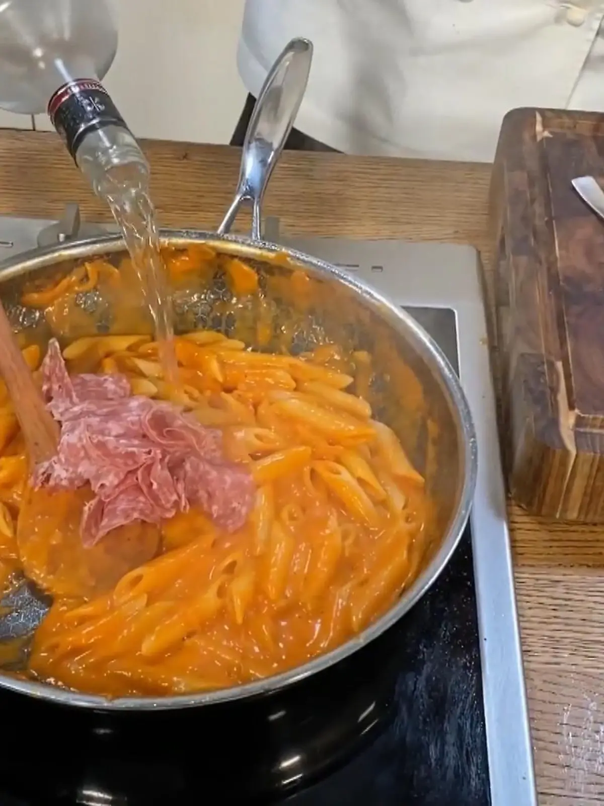Bild zu: "Pasta alla Wodka"