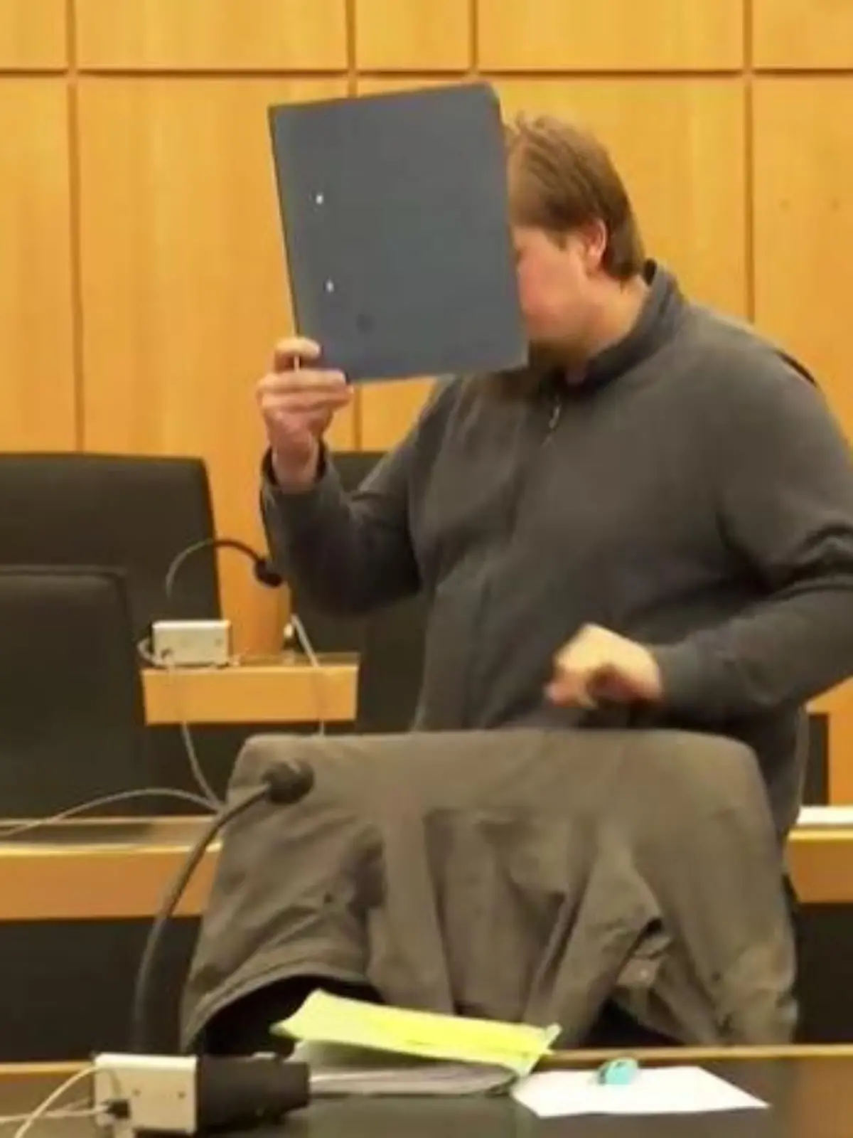 Jan T. vor dem Landesgericht in Münster. Er wurde schuldig gesprochen, die damals 21-jährige Johanna ermordet zu haben.