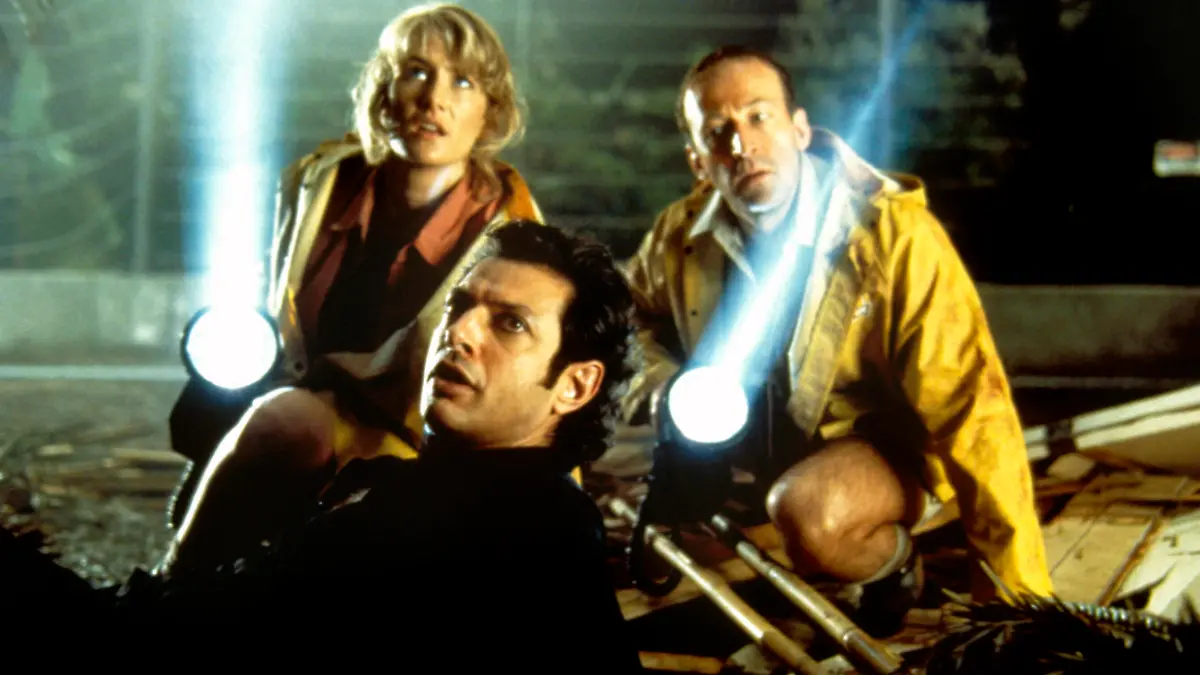 JURASSIC PARK, Laura Dern, Jeff Goldblum, Bob Peck, 1993, c Universal/courtesy Everett Collection Universal/Courtesy Everett Collection ACHTUNG AUFNAHMEDATUM GESCHÄTZT PUBLICATIONxINxGERxSUIxAUTxONLY Copyright: xUniversal/CourtesyxEverettxCollectionx MCDJUPA EC015