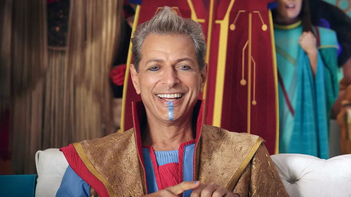 THOR: RAGNAROK, Jeff Goldblum as Grandmaster, 2017. © Marvel / © Walt Disney Studios Motion Pictures /Courtesy Everett Collection Filmstill // HANDOUT / EDITORIAL USE ONLY!
Please note: Fees charged by the agency are for the agency?s services only, and do not, nor are they intended to, convey to the user any ownership of Copyright or License in the material. The agency does not claim any ownership including but not limited to Copyright or License in the attached material. By publishing this material you expressly agree to indemnify and to hold the agency and its directors, shareholders and employees harmless from any loss, claims, damages, demands, expenses (including legal fees), or any causes of action or allegation against the agency arising out of or connected in any way with publication of the material.