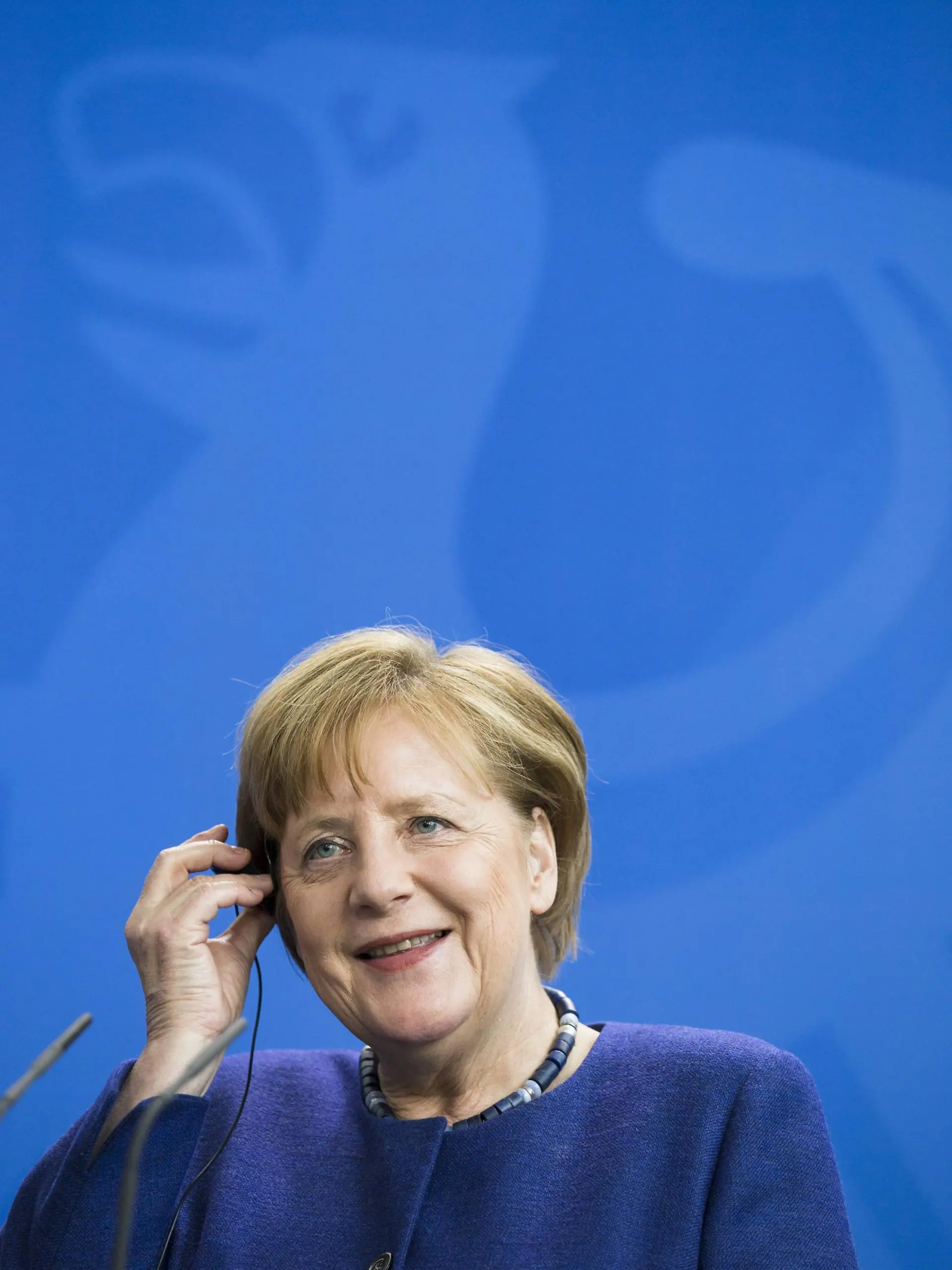 Bilder des Tages Bundeskanzlerin Angela Merkel waehrend einer Pressekonferenz mit Premierministerin von Neuseeland Jacinda Ardern (nicht im Bild) im Kanzleramt am 17. April 2018. Bundeskanzlerin Merkel trifft Premierministerin von Neuseeland Jacinda Ardern *** Chancellor Angela Merkel at a press conference with Prime Minister of New Zealand Jacinda Ardern not in the picture at the Chancellery on 17 April 2018 Chancellor Angela Merkel meets Prime Minister of New Zealand Jacinda Ardern  