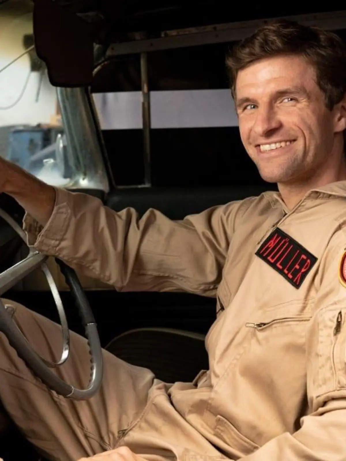 Thomas Müller kann's auch abseits des grünen Rasens.