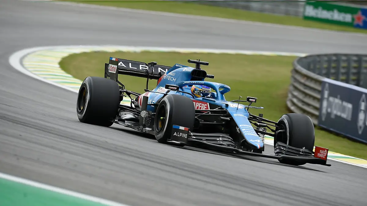 12.11.2021, Autodromo Jose Carlos Pace, Interlagos, FORMULA 1 HEINEKEN GRANDE PREMIO DO BRASIL 2021 , im Bild Fernando Alonso ESP, Alpine F1 Team12.11.2021, Interlagos, Brasilien, Autodromo Jose Carlos Pace, FORMULA 1 HEINEKEN GRANDE PREMIO DO BRASIL 2021 , Foto EU-Images Interlagos Autodromo Jose Carlos Pace Brasilien *** 12 11 2021, Autodromo Jose Carlos Pace, Interlagos, FORMULA 1 HEINEKEN GRANDE PREMIO DO BRASIL 2021 , in picture Fernando Alonso ESP , Alpine F1 Team12 11 2021, Interlagos, Brazil, Autodromo Jose Carlos Pace, FORMULA 1 HEINEKEN GRANDE PREMIO DO BRASIL 2021 , Photo EU Images Interlagos Autodromo Jose Carlos Pace Brazil PUBLICATIONxINxGERxSUIxAUTxONLY eu-images-506 
