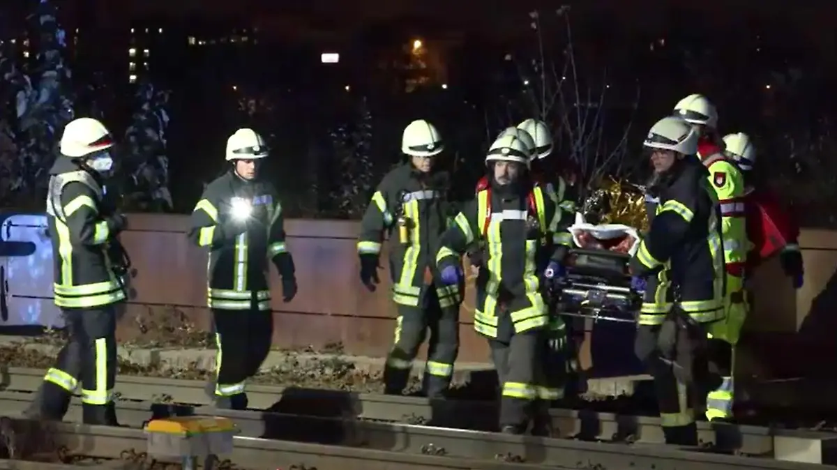 In Köln wurde ein Mann bei einem Unfall schwer verletzt.