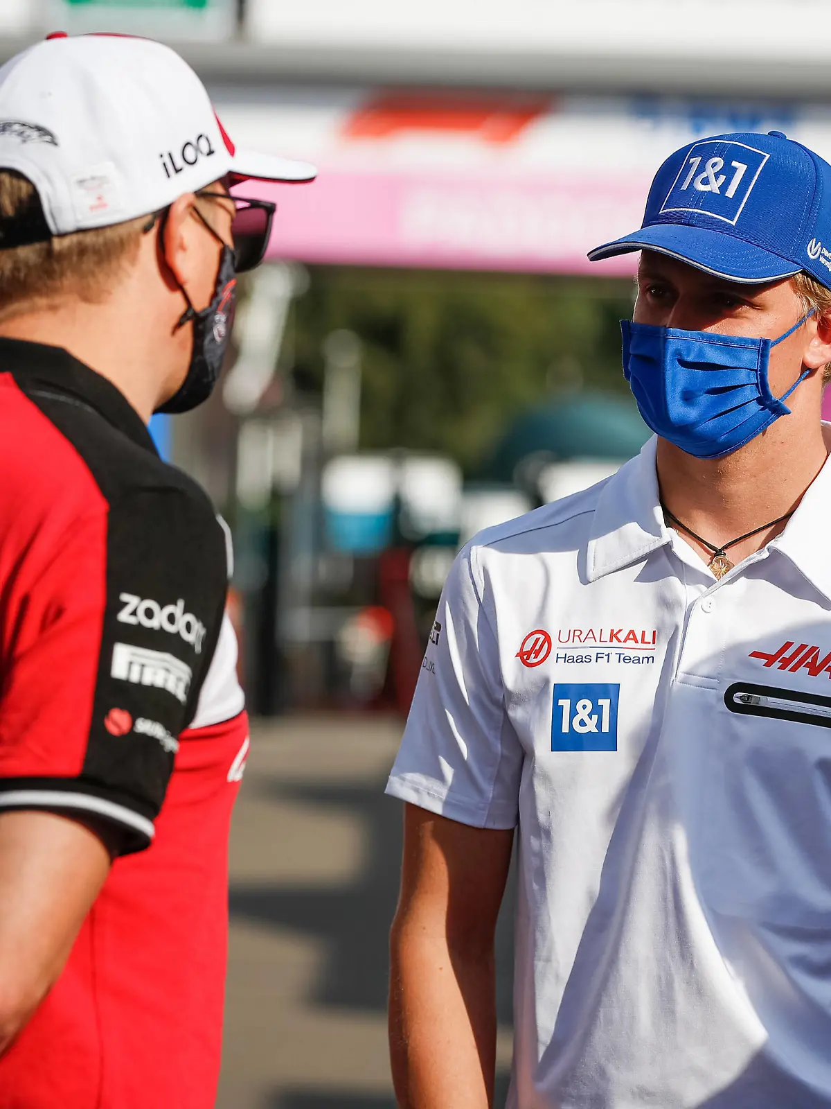 SCHUMACHER Mick ger, Haas F1 Team VF-21 Ferrari, RAIKKONEN Kimi fin, Alfa Romeo Racing ORLEN C41, portrait during the Formula 1 Gran Premio De La Ciudad De Mexico 2021, Mexico City Grand Prix, 18th round of the 2021 FIA Formula One World Championship, WM, Weltmeisterschaft from November 5 to 7, 2021 on the Autodromo Hermanos Rodriguez, in Mexico City, Mexico - F1 - MEXICO CITY GRAND PRIX 2021 DPPI/Panoramic PUBLICATIONxNOTxINxFRAxITAxBEL 00121037__V2_1273