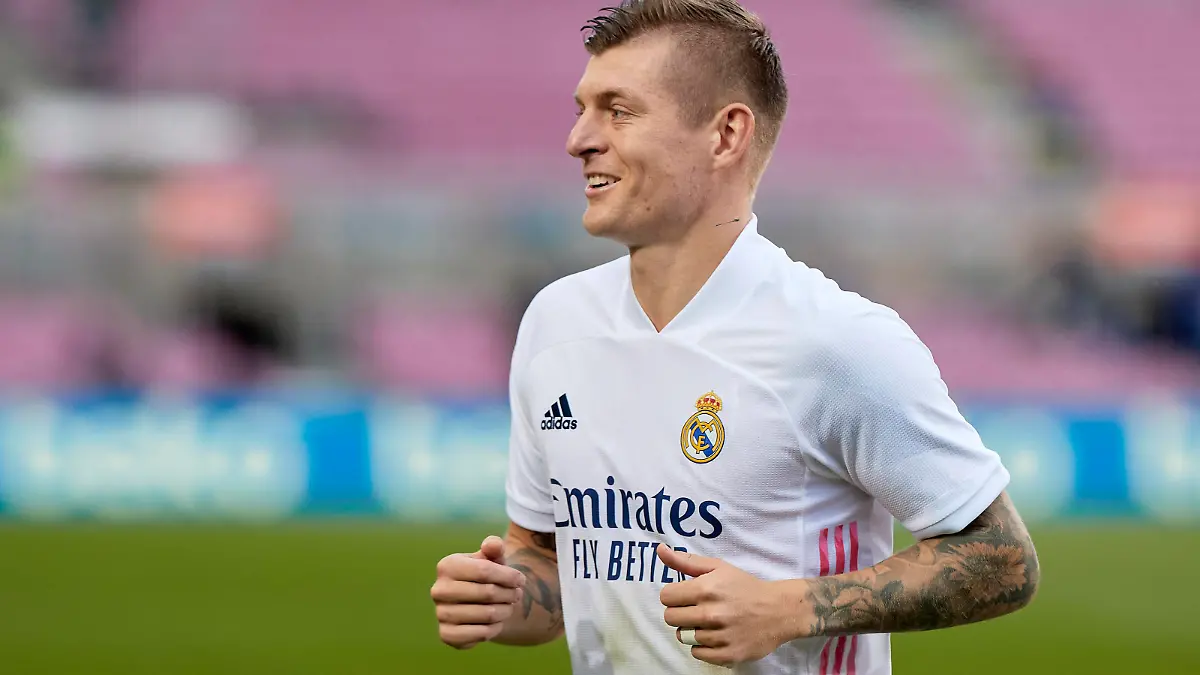 October 24, 2020, Barcelona, Spain: Toni Kroos of Real Madrid during the Liga match between FC Barcelona, Barca and Real Madrid at Camp Nou on October, 24 2020 in Barcelona, Spain. Barcelona Spain - ZUMAd159 20201024_zia_d159_080 Copyright: xDavidxRamirezx
