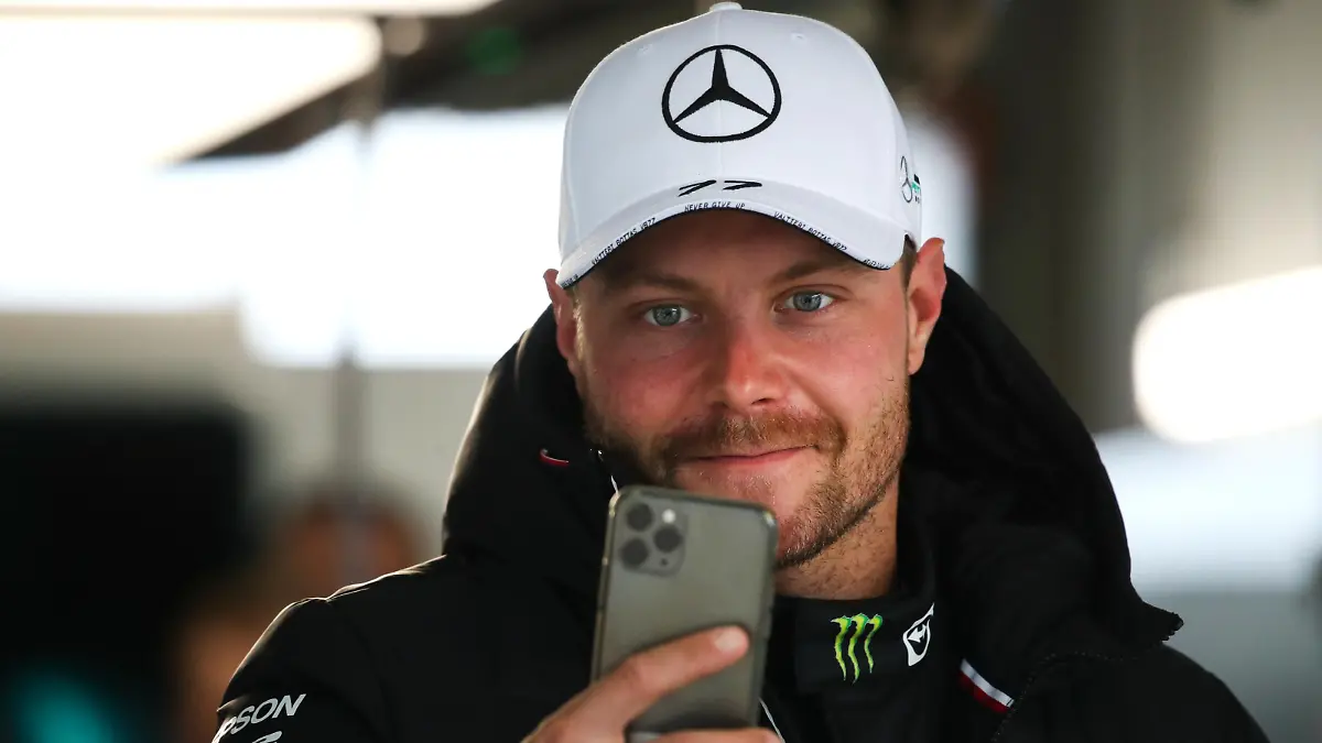 SOCHI, RUSSIA - SEPTEMBER 23, 2021: Mercedes driver Valtteri Bottas is seen ahead of the 2021 Formula One Russian Grand Prix to be held in Sochi on September 24-26, 2021, at the Sochi Autodrom racing circuit. Sergei Fadeichev/TASS