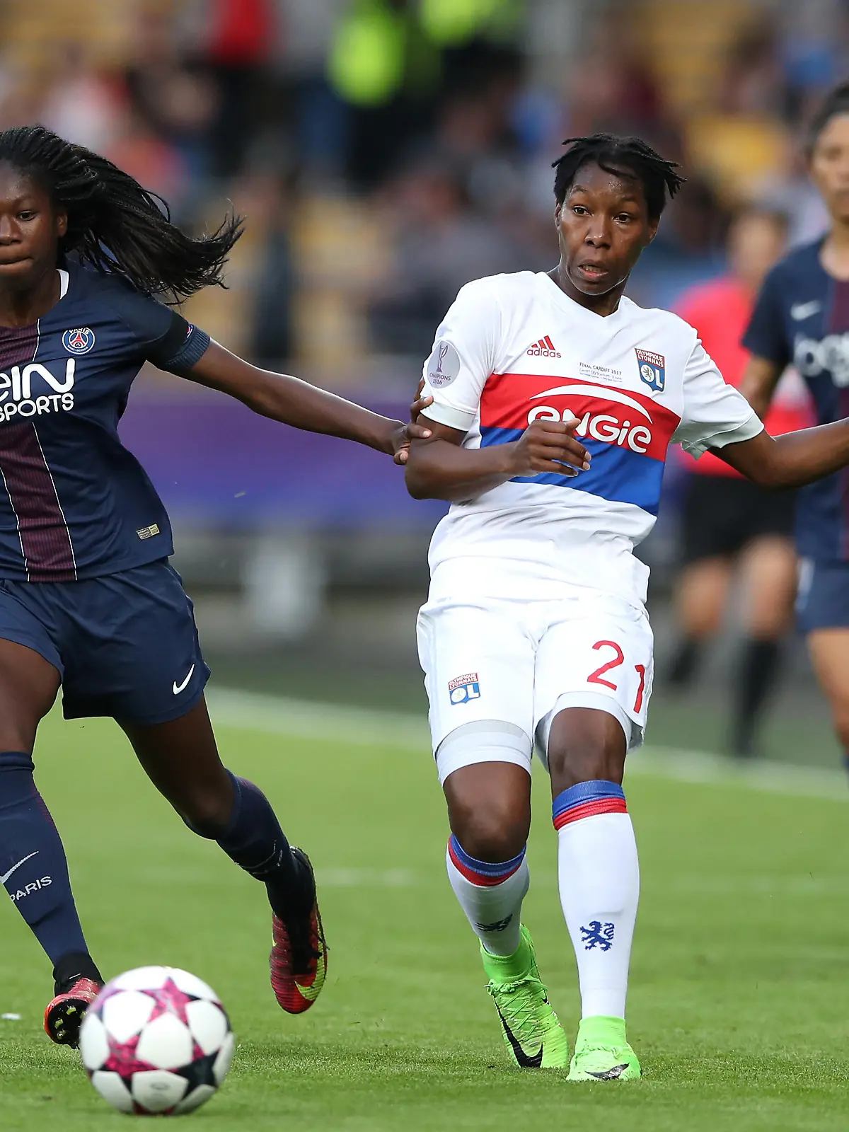 Lyon v Paris Saint Germain - UEFA Women's Champions League - Final - Cardiff City Stadium. Lyon's Kadeisha Buchanan (right) and Paris Saint-Germain's Aminata Diallo battle for the ball during the UEFA Women's Champions League Final at the Cardiff City Stadium. Picture date: Thursday June 1, 2017. See PA story SOCCER Women. Photo credit should read: Nick Potts/PA Wire. RESTRICTIONS: Editorial use only, No commercial use without prior permission. URN:31533897