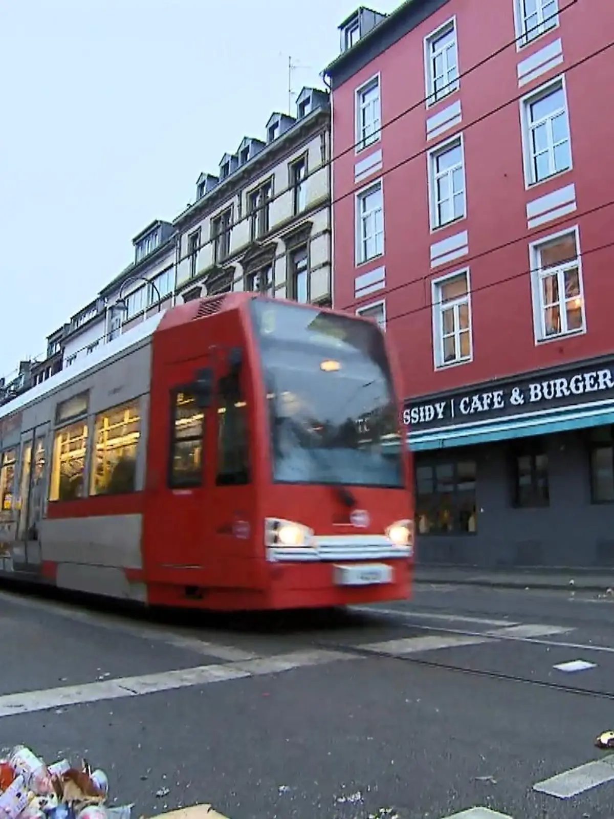 Bild zu: "Karnevalsauftakt sorgt für Diskussion"