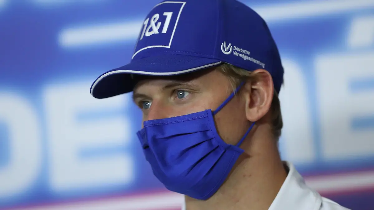 F1 Grand Prix of Mexico 47 Mick Schumacher GER, Haas F1 Team, F1 Grand Prix of Mexico at Autodromo Hermanos Rodriguez on November 4, 2021 in Mexico City, Mexico. Photo by Edgard Garrido/REUTERS/FIA Pool via HOCH ZWEI Mexico City Mexico Poolfoto HOCH ZWEI/Pool/REUTERS ,EDITORIAL USE ONLY