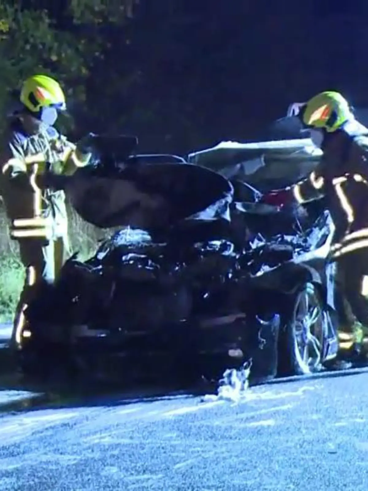 Ein 32-Jahre alter Mann verbrannte auf der A2 bei Hannover in seinem Auto.