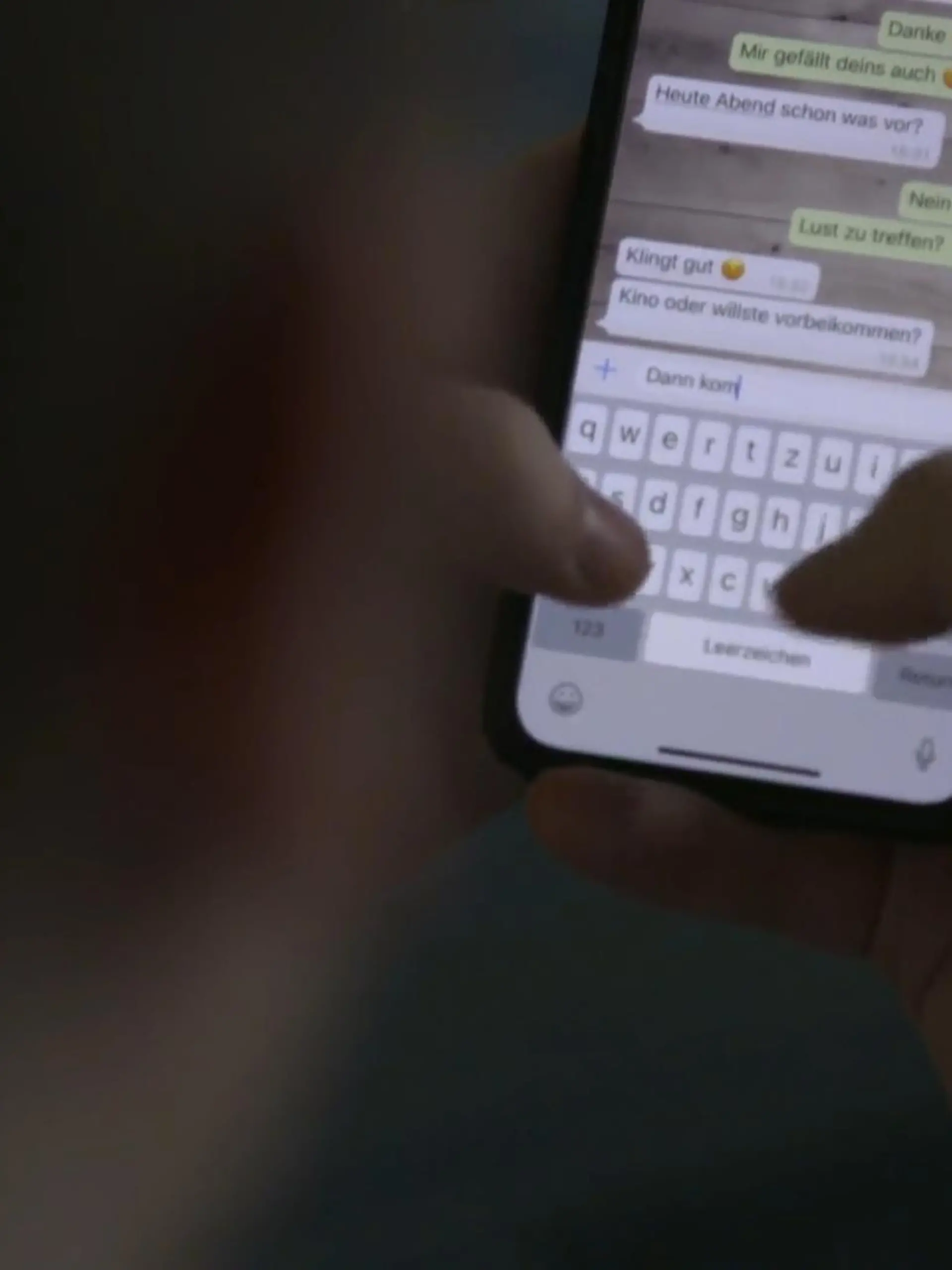 Ein neues Design lockt WhatsApp-User zu einem Link, doch davon sollten Sie die Finger lassen.