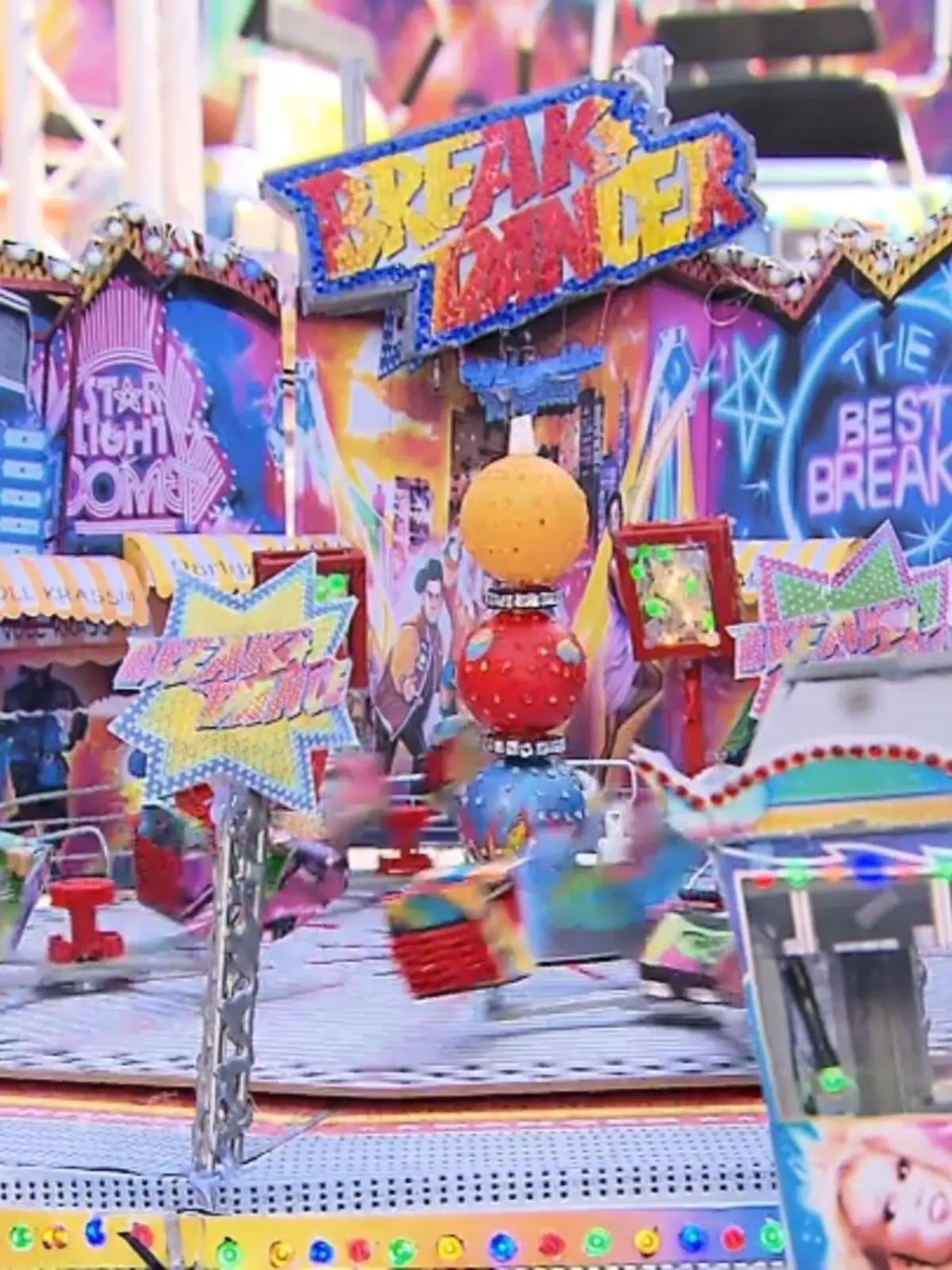 Bild zu: "Junge baut Breakdancer nach"