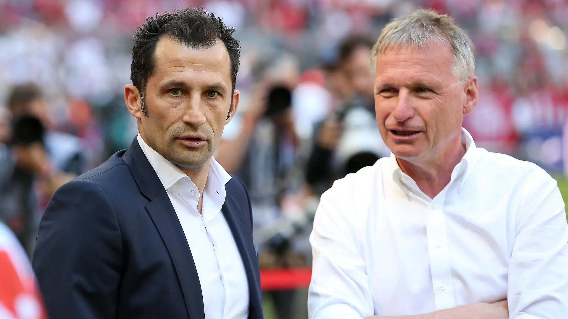 l-r: Sportdirektor Hasan Salihamidzic (FC Bayern Muenchen) und Vorstand Michael Reschke (VfB Stuttgart), FC Bayern Muenchen vs. VfB Stuttgart, Fussball, 1.Bundesliga, 12.05.2018 Muenchen Bayern Deutschland *** l r Sport Director Hasan Salihamidzic Bayern Muenchen and Sport Board Michael Reschke VfB Stuttgart FC Bayern Muenchen vs VfB Stuttgart Soccer 1 Bundesliga 12 05 2018 Muenchen Bayern Germany Copyright: xkolbert-press/ChristianxKolbertx
