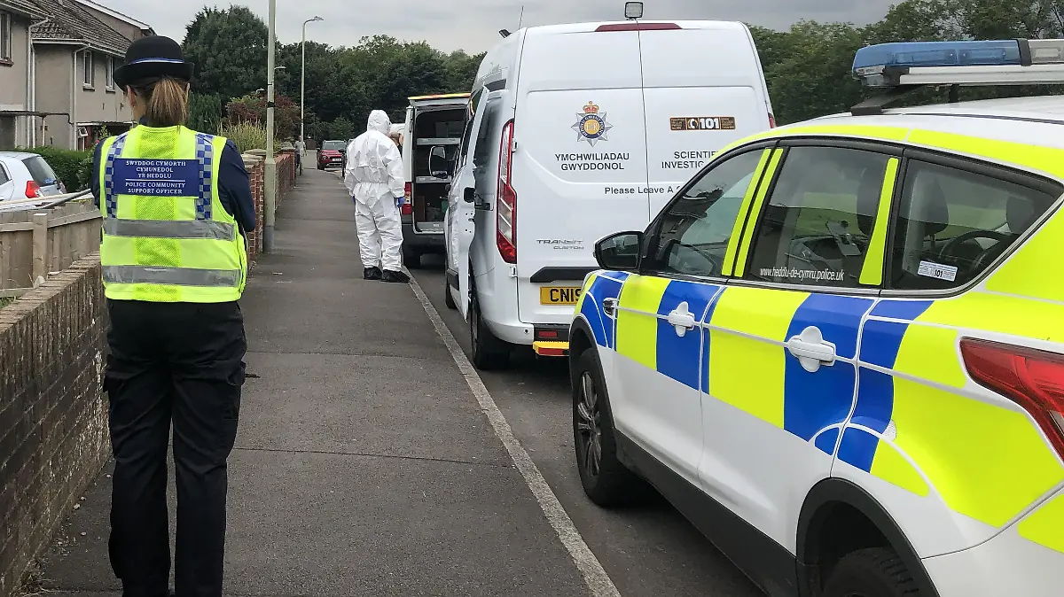 Boy found dead in river. Police search a property on Lower Llansantffraid in the Sarn area of Bridgend, south Wales, near to where a five-year-old boy was found dead in the Ogmore River on Saturday. Picture date: Monday August 2, 2021. A 39-year-old man, a 30-year-old woman and a 13-year-old boy, all from the Bridgend area, have been arrested on suspicion of murder. See PA story POLICE Bridgend. Photo credit should read: Claire Hayhurst/PA Wire URN:61376816