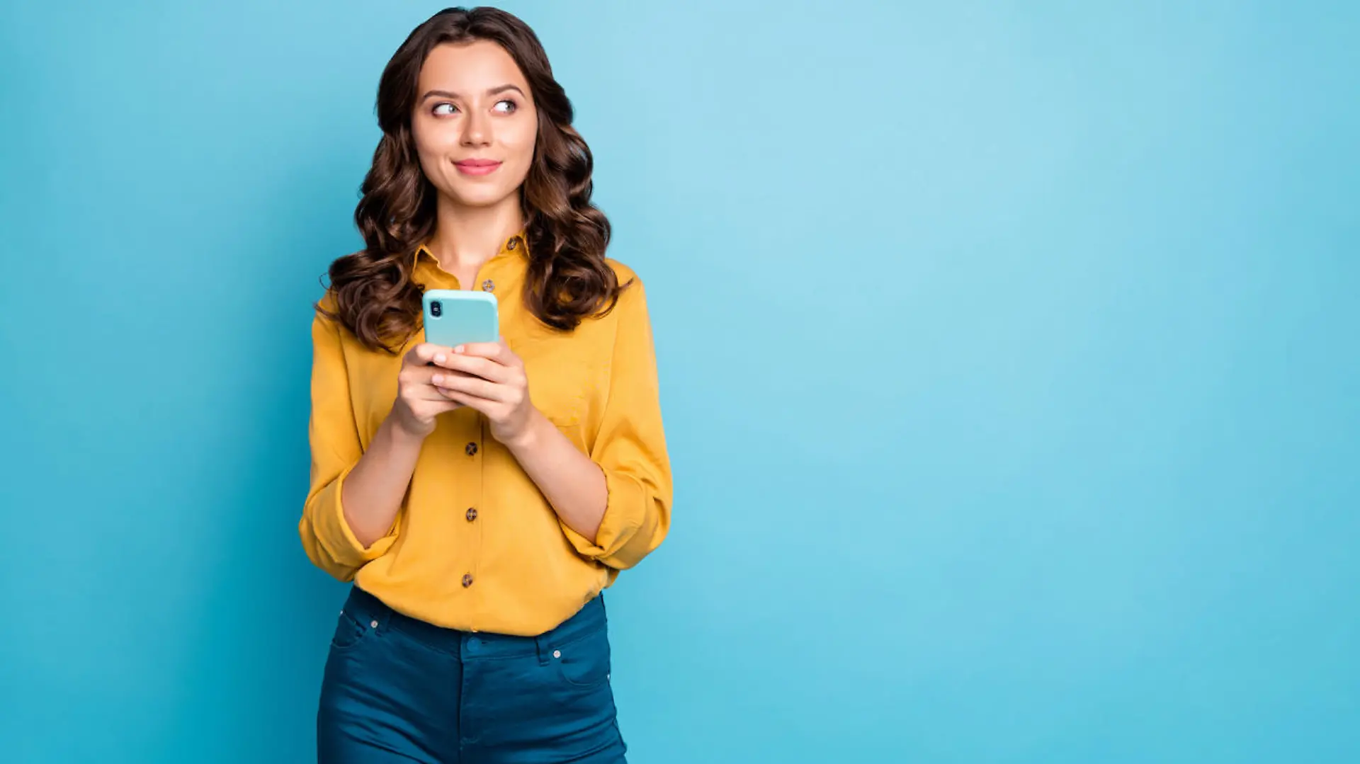 Frau mit Smartphone