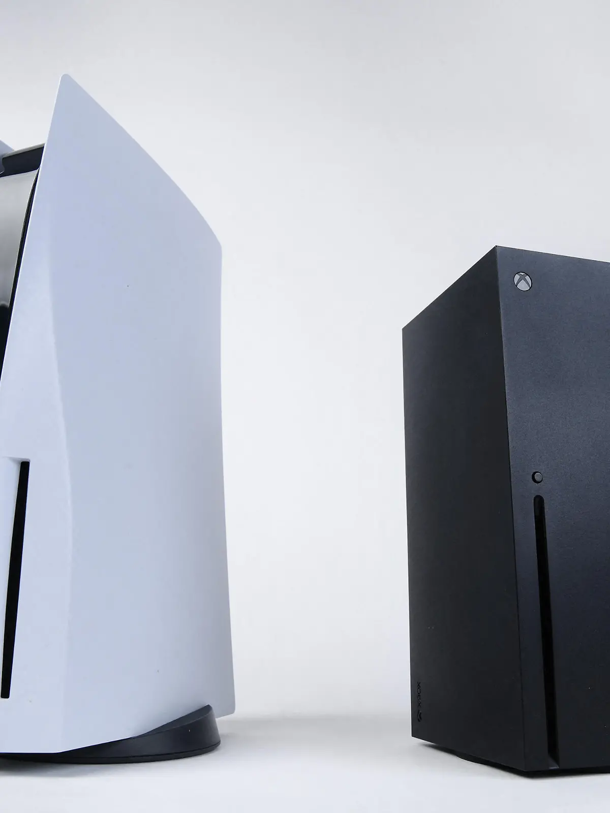The recently released Sony Playstation 5, left, and the Microsoft Xbox Series X, photographed in Walnut Creek, California, on Oct. 29, 2020. (Jose Carlos Fajardo/Bay Area News Group/TNS/ABACAPRESS.COM - NO FILM, NO VIDEO, NO TV, NO DOCUMENTARY