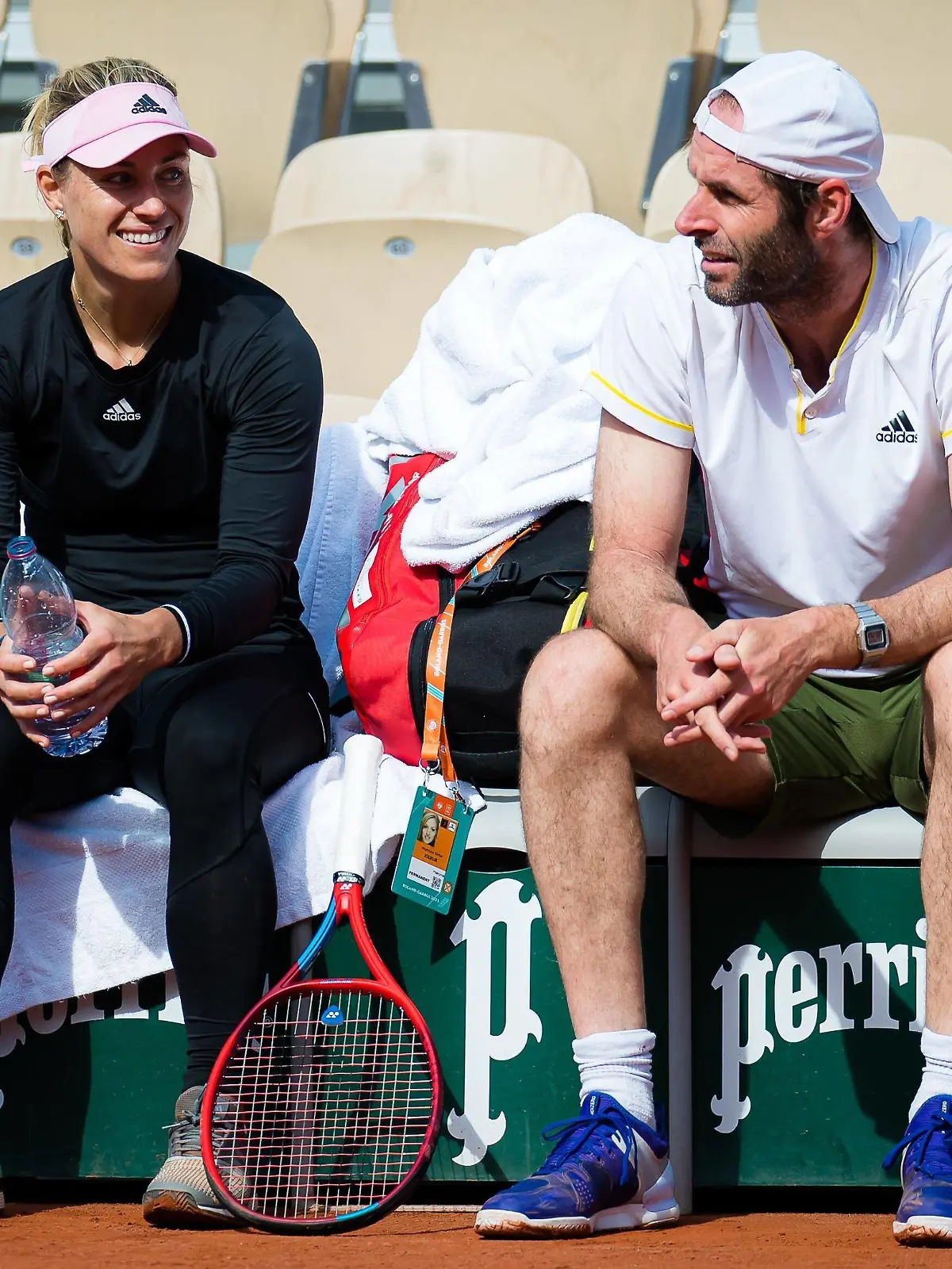 Mandatory Credit: Photo by Rob Prange/Shutterstock 11976922cp Angelique Kerber of Germany with coach Torben Beltz during practice ahead of the 2021 Roland Garros Grand Slam Tournament French Open Tennis, Friday Previews, Roland Garros, Paris, France - 28 May 2021 French Open Tennis, Friday Previews, Roland Garros, Paris, France - 28 May 2021 PUBLICATIONxINxGERxSUIxAUTXHUNxGRExMLTxCYPxROMxBULxUAExKSAxONLY Copyright: xRobxPrange/Shutterstockx 11976922cp 