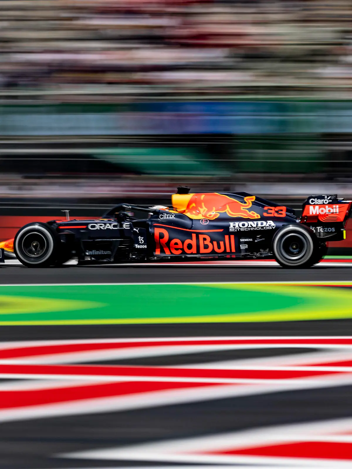  Formula 1 2021: Mexican GP AUTODROMO HERMANOS RODRIGUEZ, MEXICO - NOVEMBER 05: Max Verstappen, Red Bull Racing RB16B during the Mexican GP at Autodromo Hermanos Rodriguez on Friday November 05, 2021 in Mexico City, Mexico. Photo by Glenn Dunbar / LAT Images Images PUBLICATIONxINxGERxSUIxAUTxHUNxONLY GP2118_175912_J5A8934