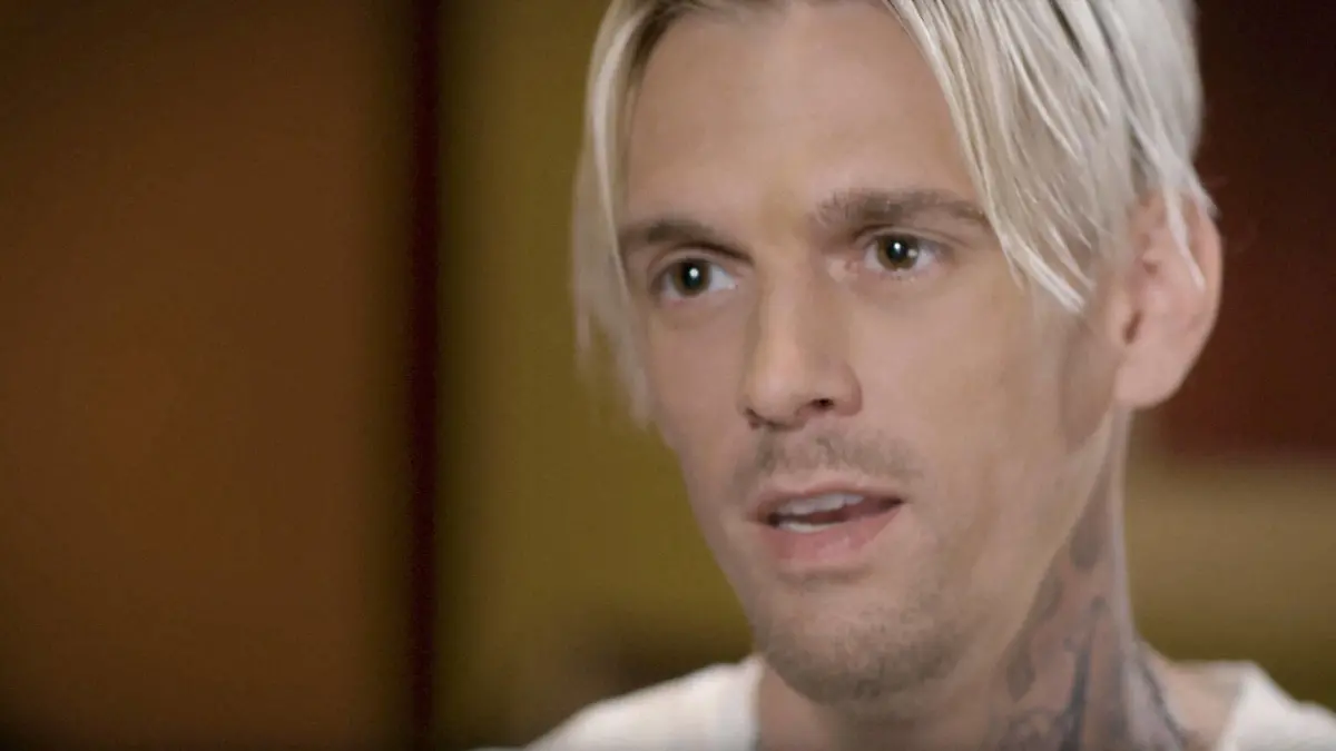 THE BOY BAND CON: THE LOU PEARLMAN STORY, Aaron Carter, 2019. YouTube / courtesy Everett Collection ACHTUNG AUFNAHMEDATUM GESCHÄTZT PUBLICATIONxINxGERxSUIxAUTxONLY Copyright: xYouTubexPremium/CourtesyxEverettxCollectionx MCDBOBA EC040