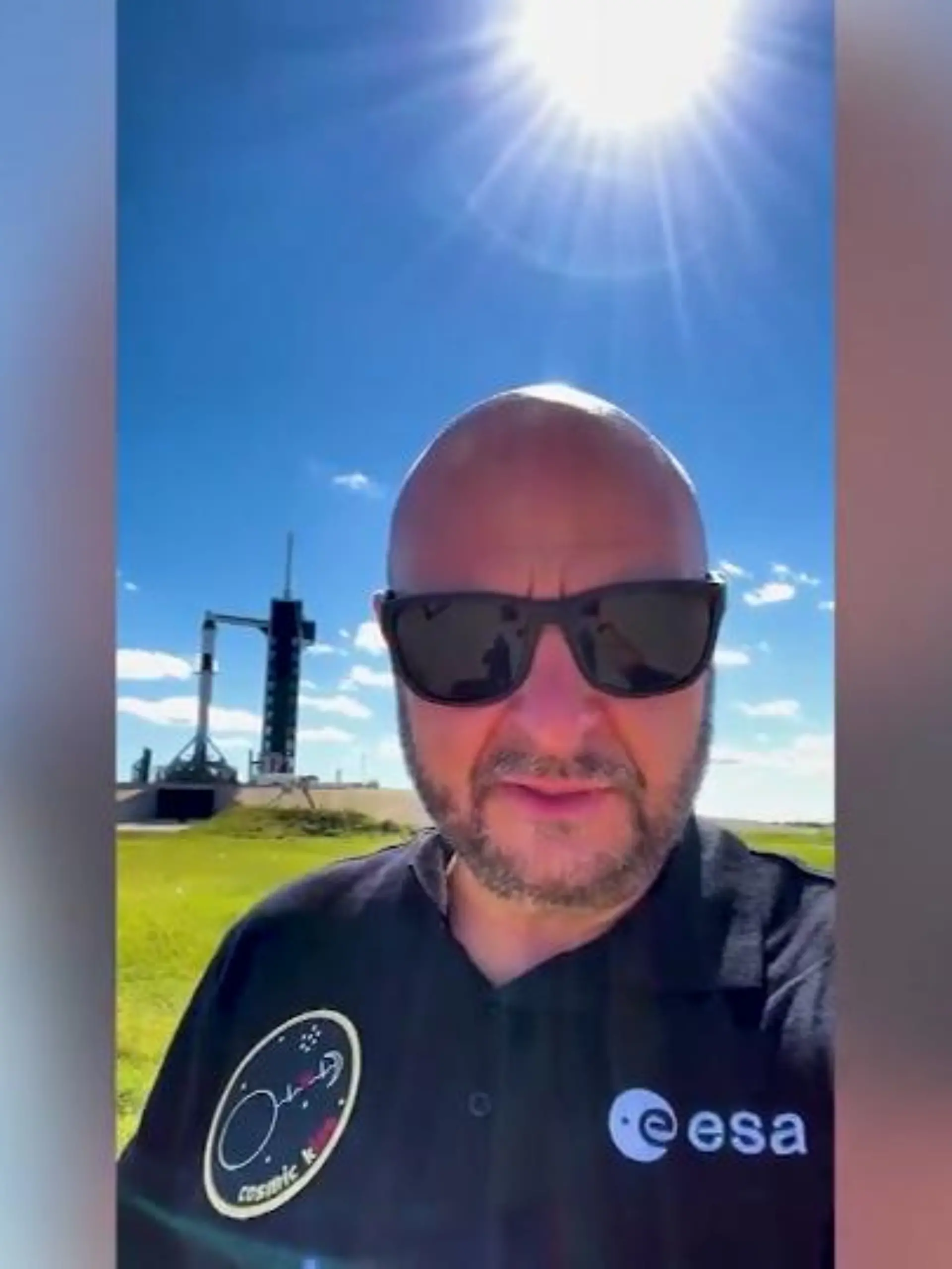 Unser nächster Mann im All ist Matthias Maurer. Der Astronaut wird dieser Tage mit der Rakete „Falcon 9“ zur Raumstation ISS starten. In Hessen ist der Saarländer schon lange ein gern gesehener Gast. Mit World Club Dome-Macher Bernd Breiter verbindet ihn eine tolle Freundschaft. Jetzt ist Breiter am Startplatz in Florida und berichtet uns exklusiv von neuen Projekten