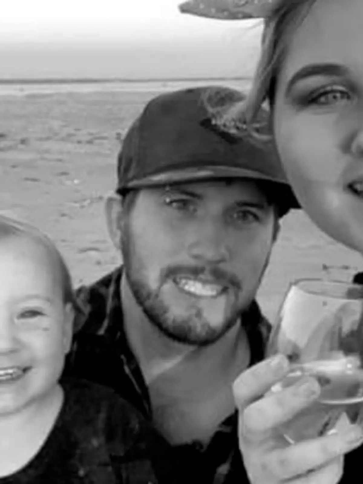 Ellie Smith und Freund Jake Gliddon mit Cleo