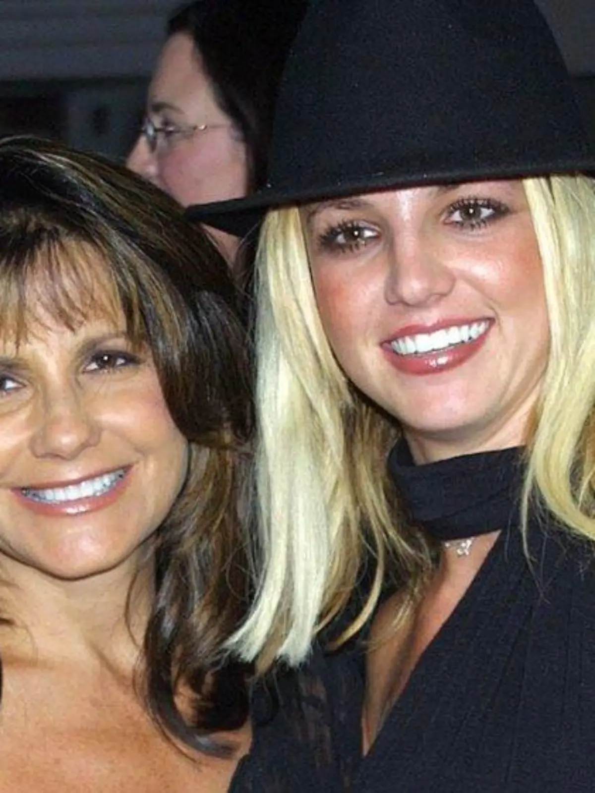 Britney Spears: Jetzt kämpft auch Mutter Lynne gegen die Vormundschaft