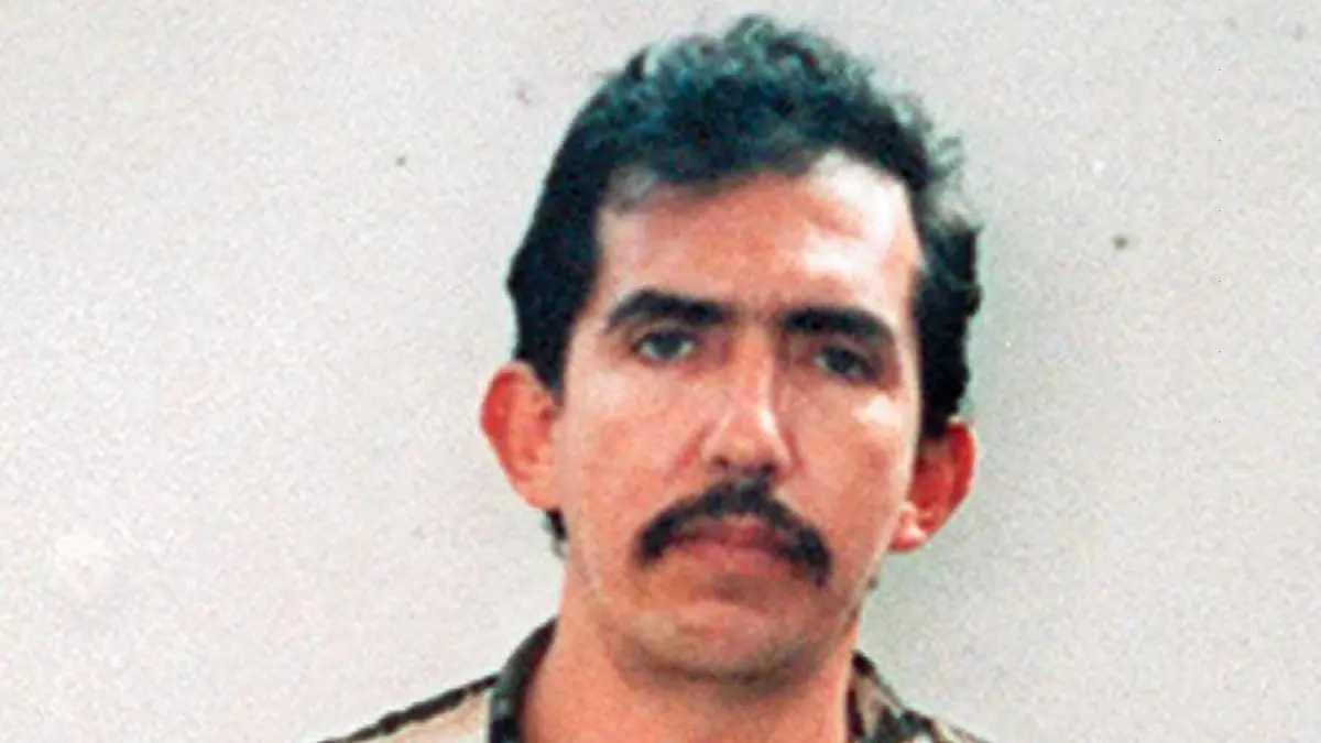 This undated file photo shows Luis Alfredo Garavito, Colombia's worst ever serial killer, who confessed to killing 140 children in seven years with "appalling coldness," according to the head of a forensic investiators team. Authorities in Bogota said on Friday, 29 October 1999, that Garavito admitted to the crimes of kidnap, child abuse and child murder only upon conclusive evidence from investigators. dpa +++ dpa-Bildfunk +++