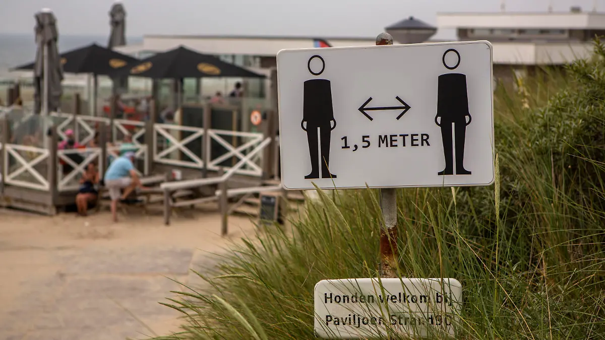 Coronaregeln in Domburg ( Zeeland Niederlande ).